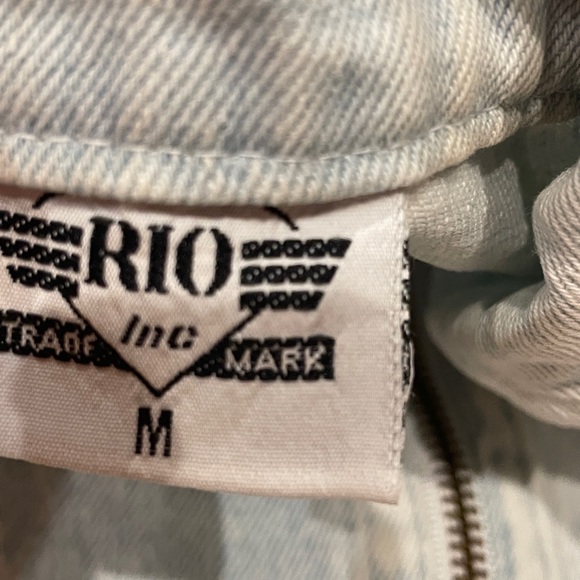 Vintage 80s acid washed womens jacket. Made by "RIO". - Picture 7 of 9